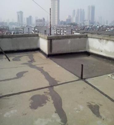牡丹江漏水维修 楼顶漏水是什么原因，楼顶漏水维修方法是什么?